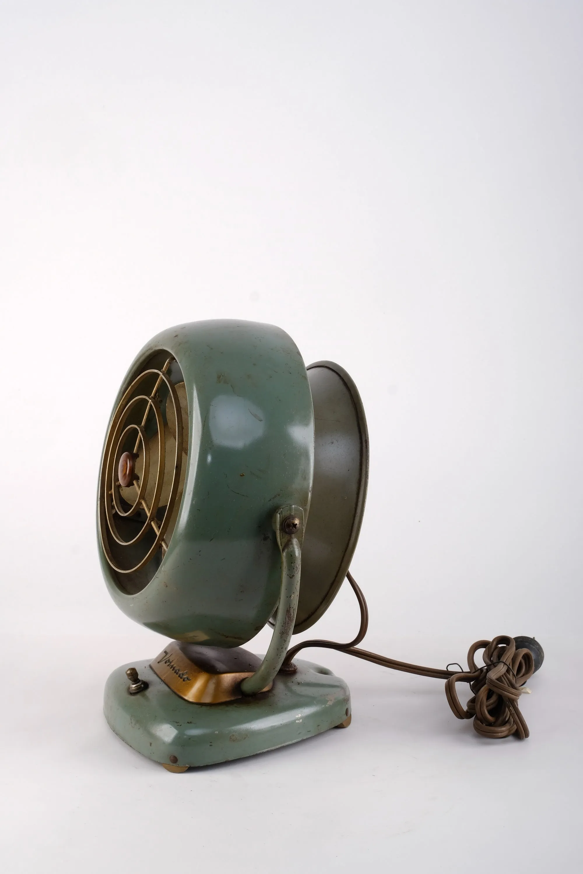 VINTAGE RETRO VORNADO & GRAND AIR ELECTRIC DESK FAN