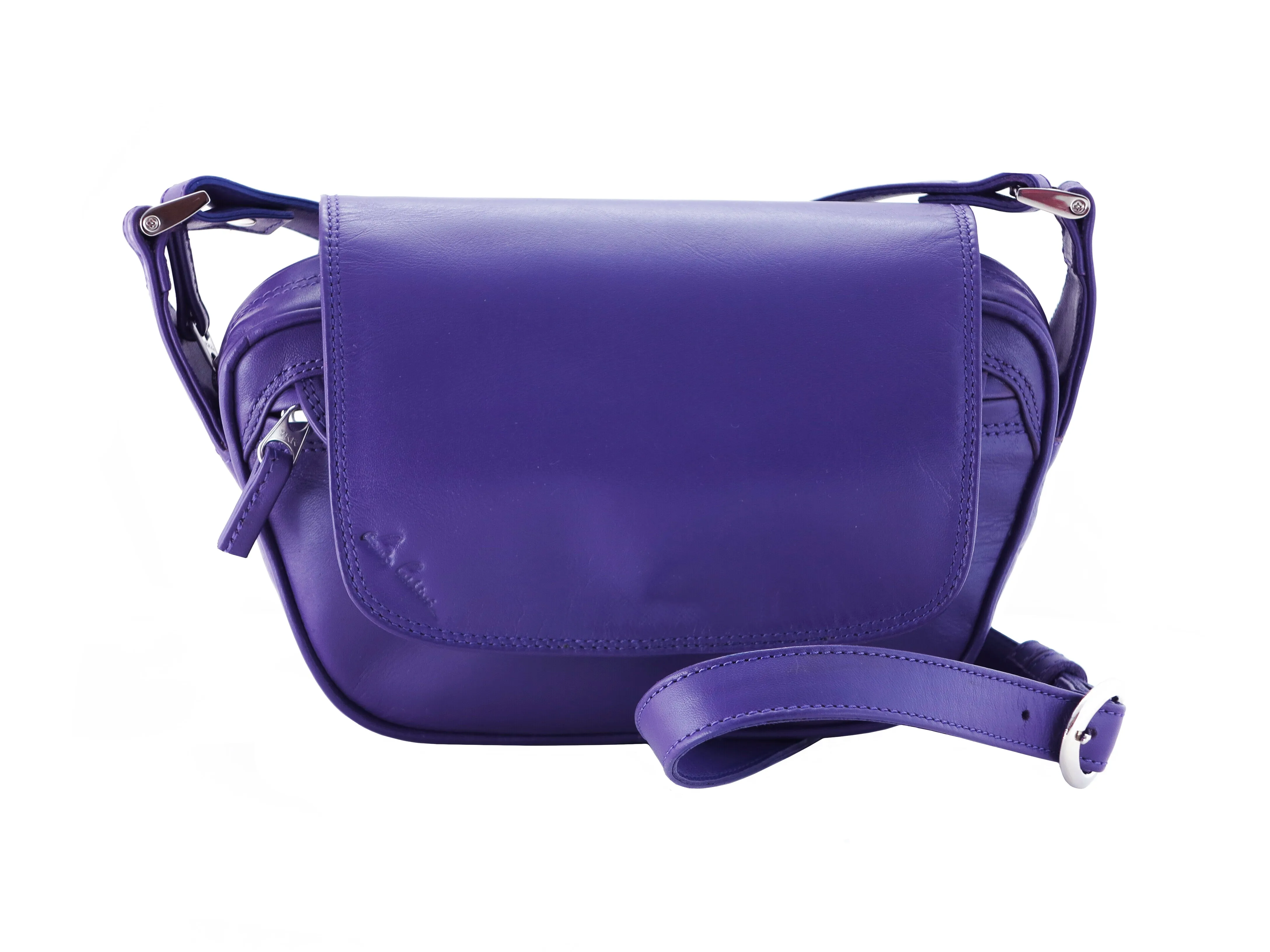 WINA LK The Must- A minimalist with a lock and key (Small bag across the body)