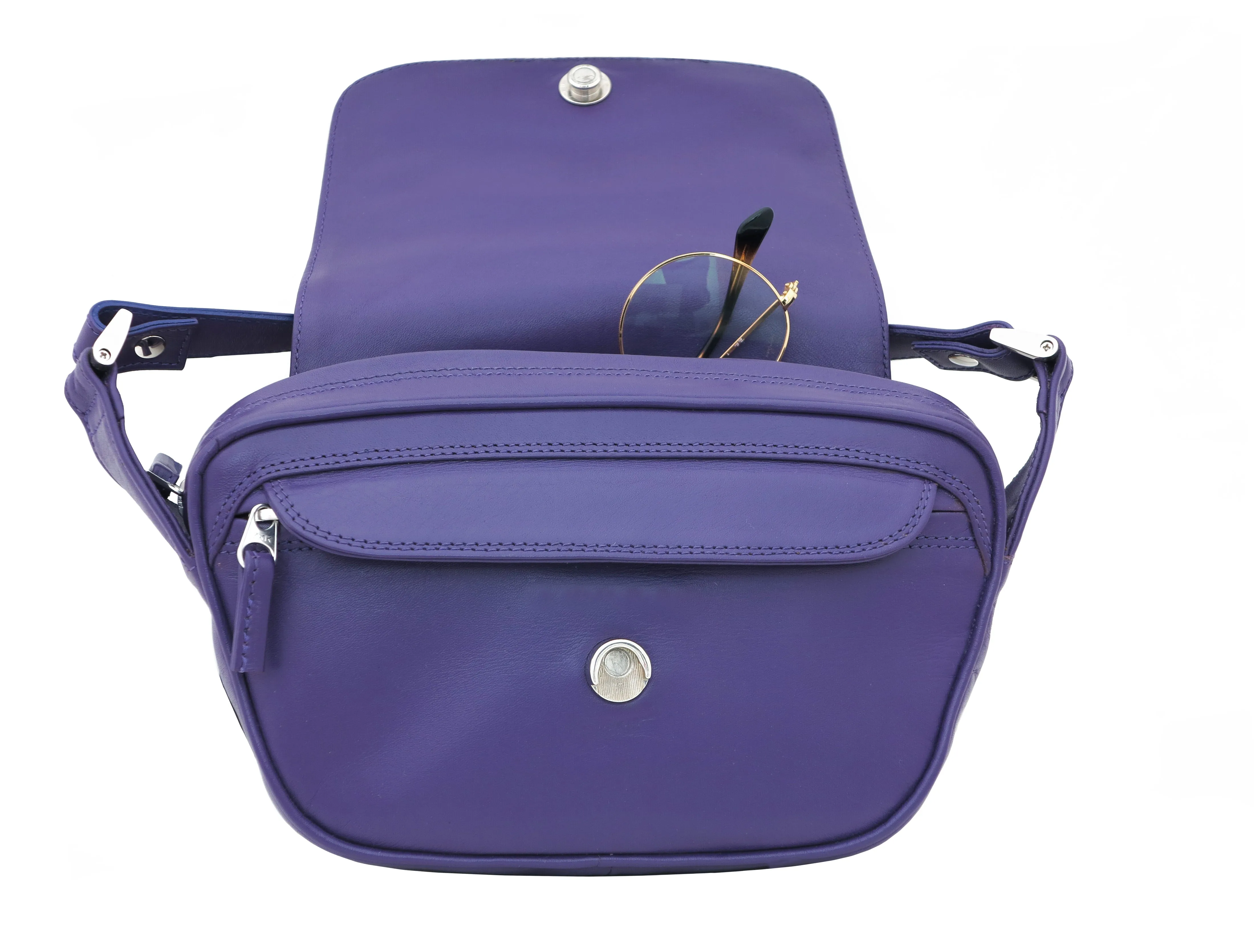 WINA LK The Must- A minimalist with a lock and key (Small bag across the body)