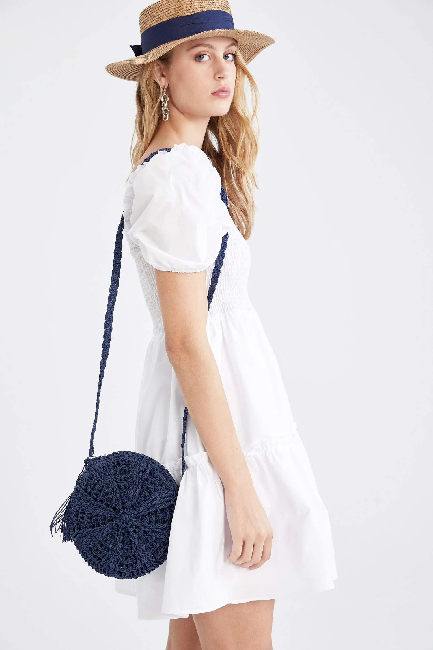 Women Straw Crossbody Bag
